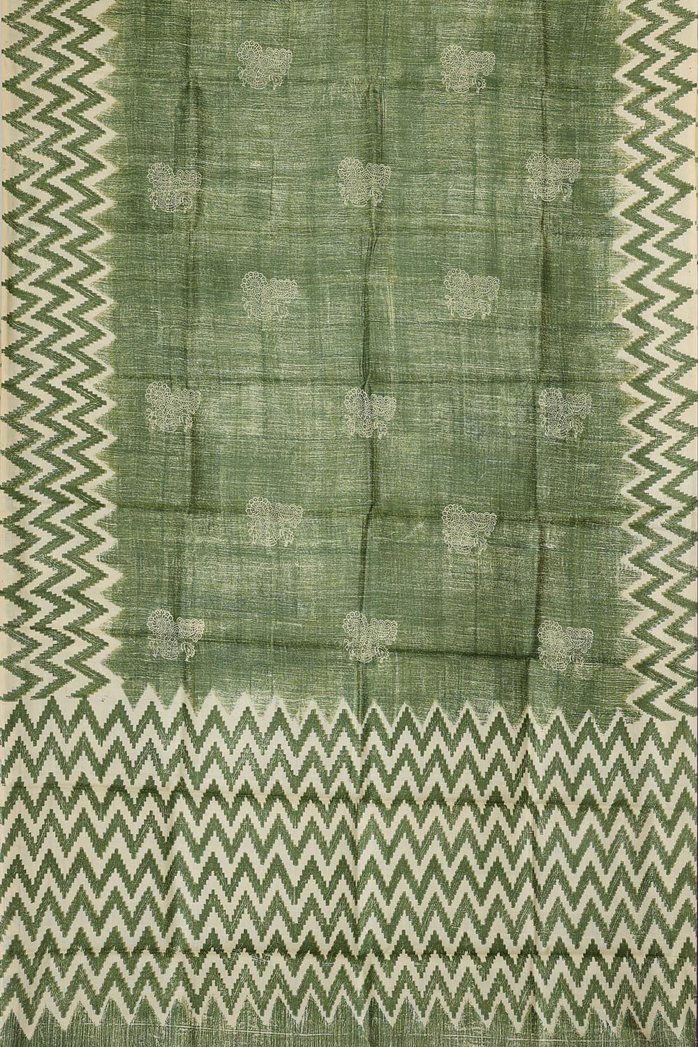 Image of Simple Yet Elegant Green Saree